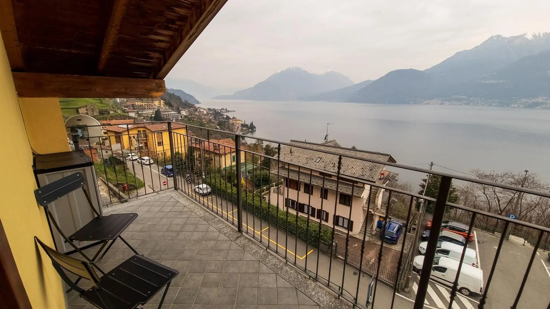 Apartment La Mansarda Sul Lago Bellano